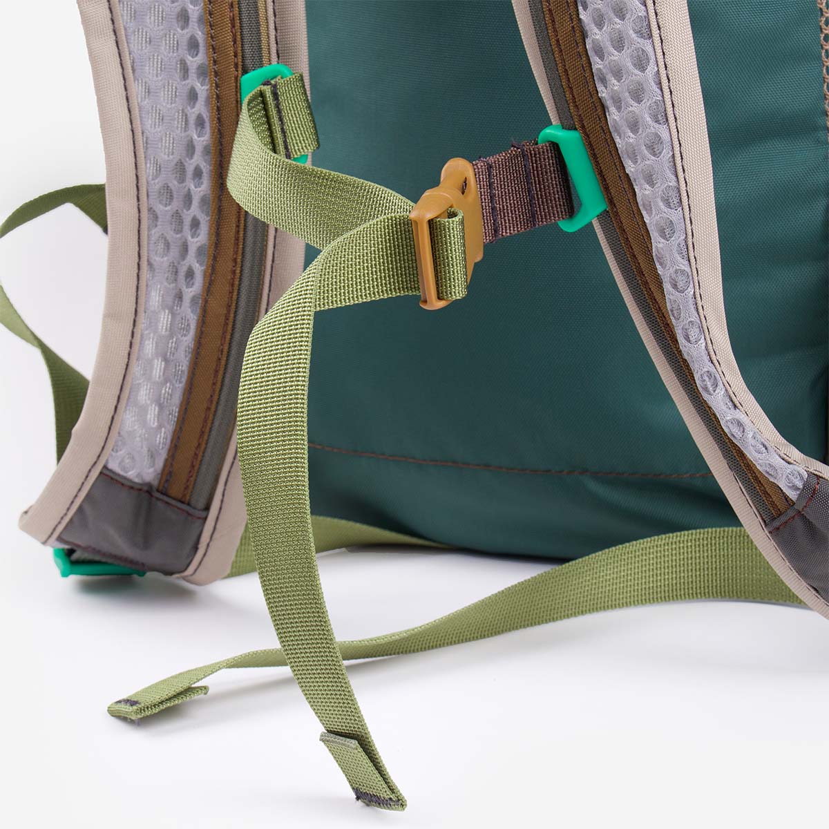 Cotopaxi Batac 16L Backpack