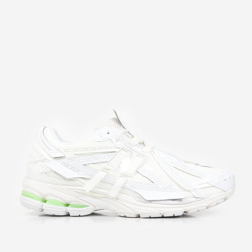 New Balance 1906AE Shoes