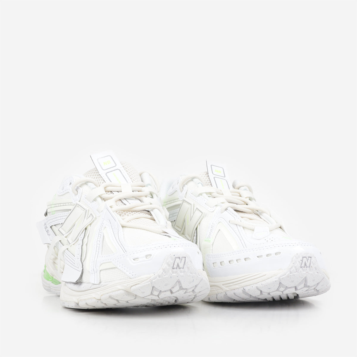 New Balance 1906AE Shoes
