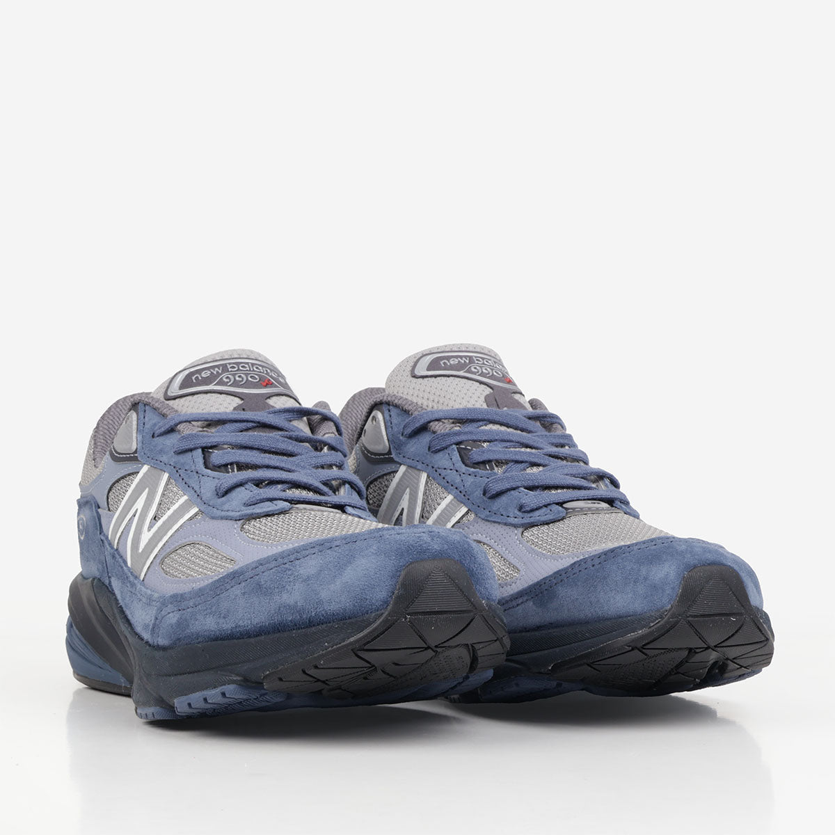 New Balance Made in USA 990v6 Shoes