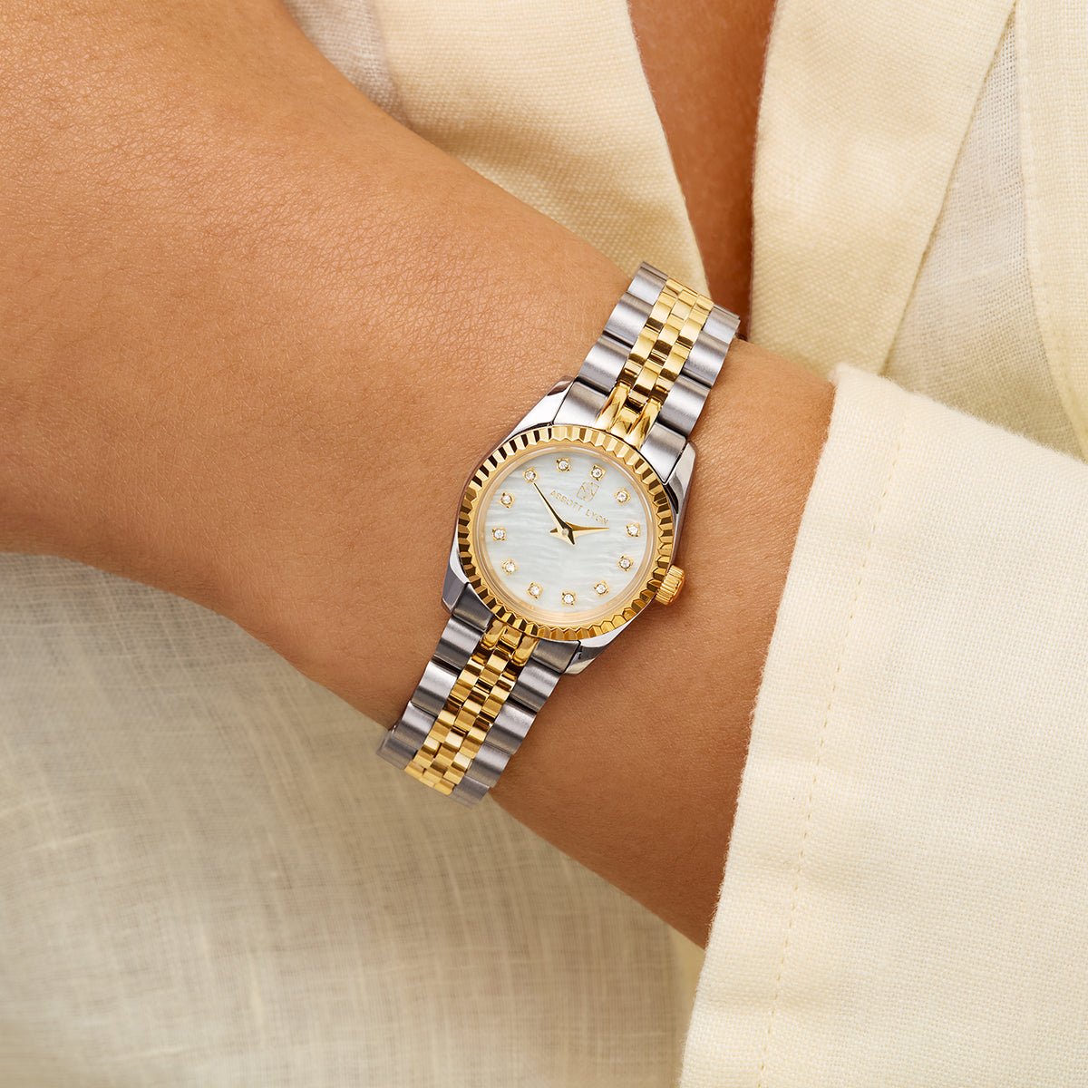 Mini Two Tone Pearl Link Belgravia 23 Watch - ENGRAVING TEST